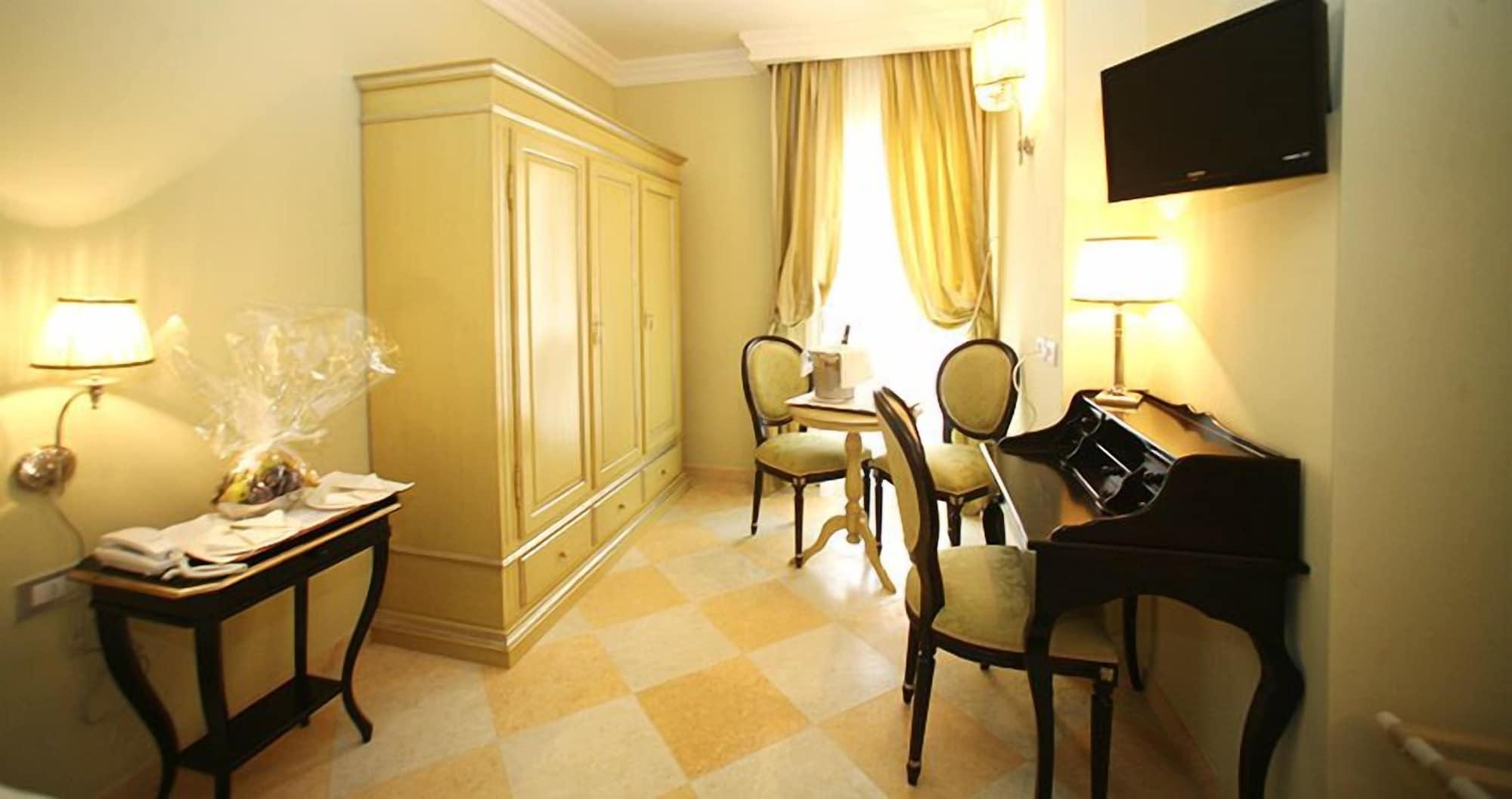 Palace Hotel 비에스테 외부 사진